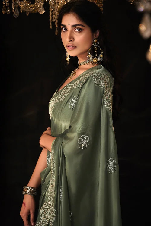 Light Colour Designer Saree With Blouse