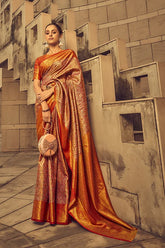 Rich Pallu and Intricate Zari