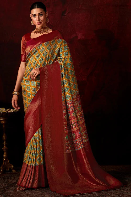 Soft-Silk-Saree-With-Printed-Blouse