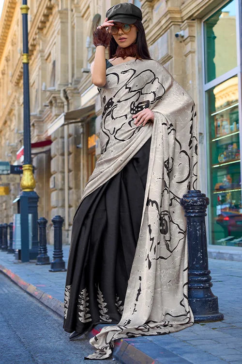 Awesome Women Saree With Blouse Piece