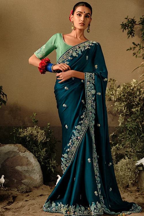 Dating Saree With Blouse