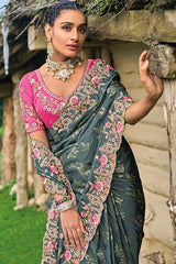 Beautiful Looking saree
