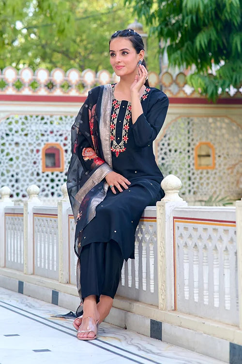 Ethnic Black Kurti Set