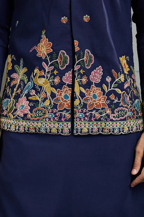 Embroidered Kurta Koti Set