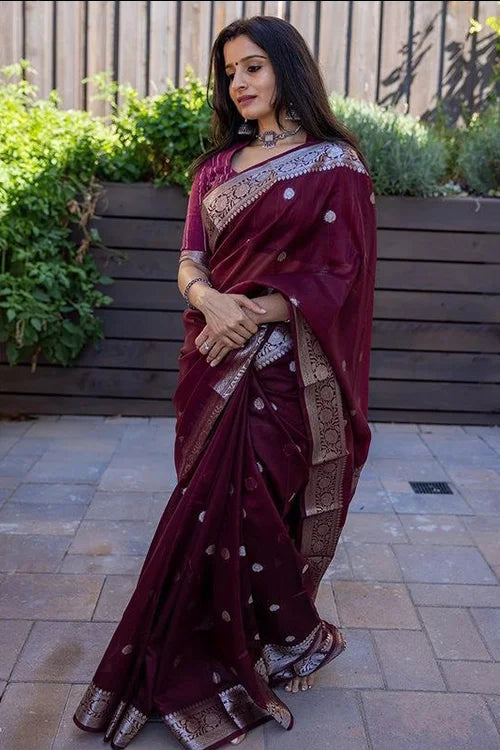 Traditional Banarasi Silk Saree with Exquisite Weaving Collection