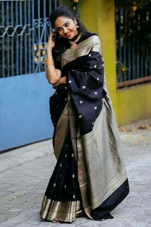 Traditional Kanjivaram Soft Silk Saree For Womens