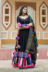 traditional chaniya choli for navratri